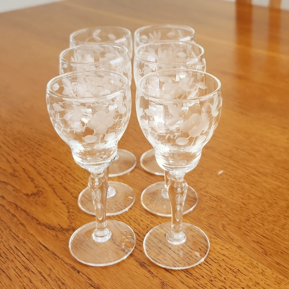 Crystal Flower Cherry Etched Vintage Cordial Paneled Liqueur Glasses Set Of 6